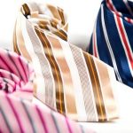 Krawatte_knitterfrei Krawatten nach dem Tragen einrollen - Foto youtailor