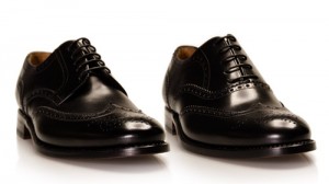 klassische Herrenschuhe, Derby, Oxford, klassisches Schuhwerk, shoepassion Derby und Oxford im Vergleich Foto: shoepassion