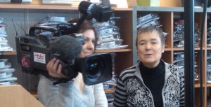 Frau Halberstadt im Gespräch Modehaus Halberstadt in Stahnsdorf