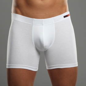 Retro-Shorts aus Stretch-Baumwolle in Weiß.