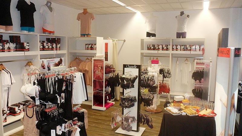 ALBERT KREUZ Ladengeschäft ALBERT KREUZ Outlet - Damen-Dessous Chantelle Passionata Triumph