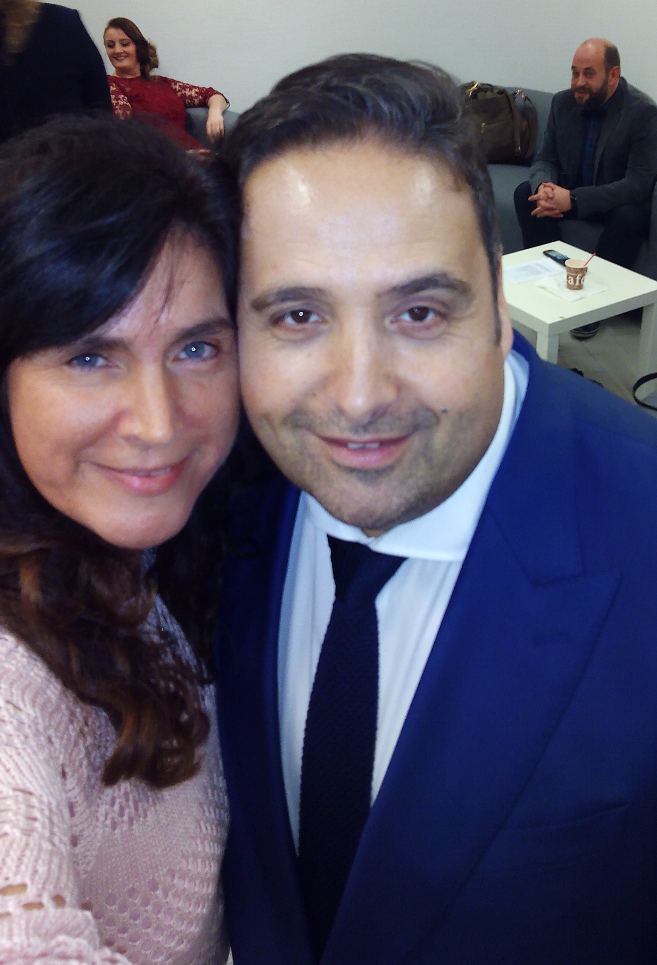 ALBERT KREUZ Marketing Managerin B. Moghim mit Alfonso