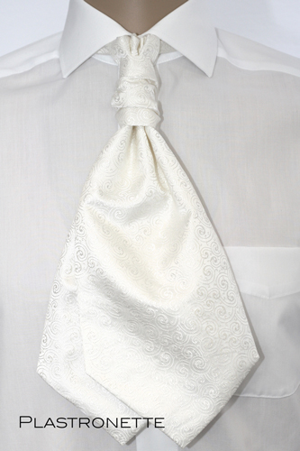 Plastronette aus Seide Plastronette aus Seide zur Hochzeit